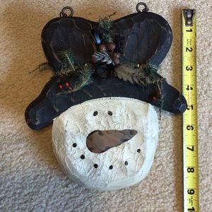 Wooden snowman sign hanger 2 OR MORE ITEMS $7 OR LESS GET 3rd LESSER ITEM FREE